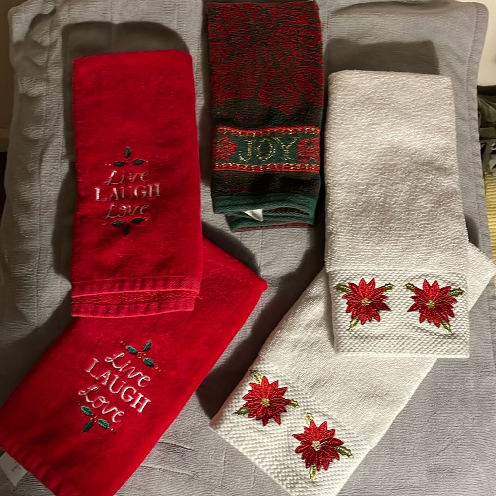 5-Decorative Christmas hand towels